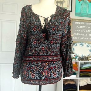 American Eagle Floral Boho Top